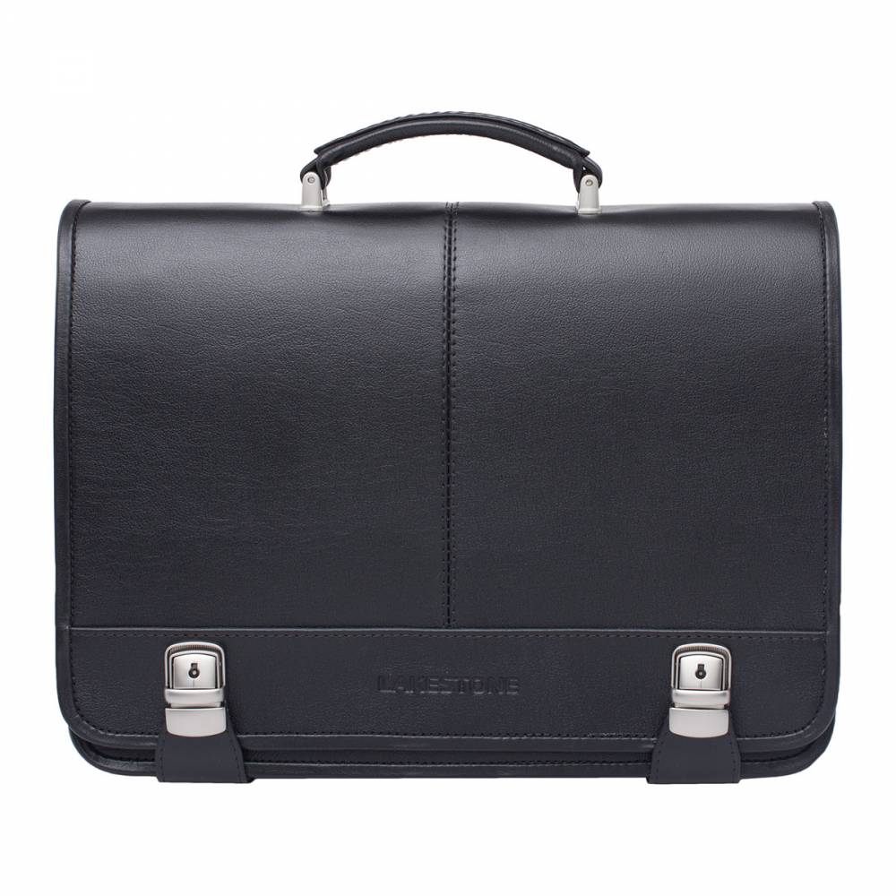 Портфель Canford Black Портфель Canford BlackУдобный и притягивающий взгляды
аксессуар – кожаный портфель, на 100% выполненный из натуральных
материалов. Изделие имеет необычный и привлекательный дизайн, особенно
интересно выполнены замки, которые как бы обхватывают портфель по всей
окружности. Это не только стильное, но и надежное решение. Благодаря тому, что портфель
собирался вручную, его внутреннее пространство организовано максимально
функционально. Имеется место для ноутбука, есть секция для бумаг, встроены
карманы открытого и закрытого типа. Взяв такой аксессуар в руки однажды, уже не
захочется его променять ни на какой другой.<br>